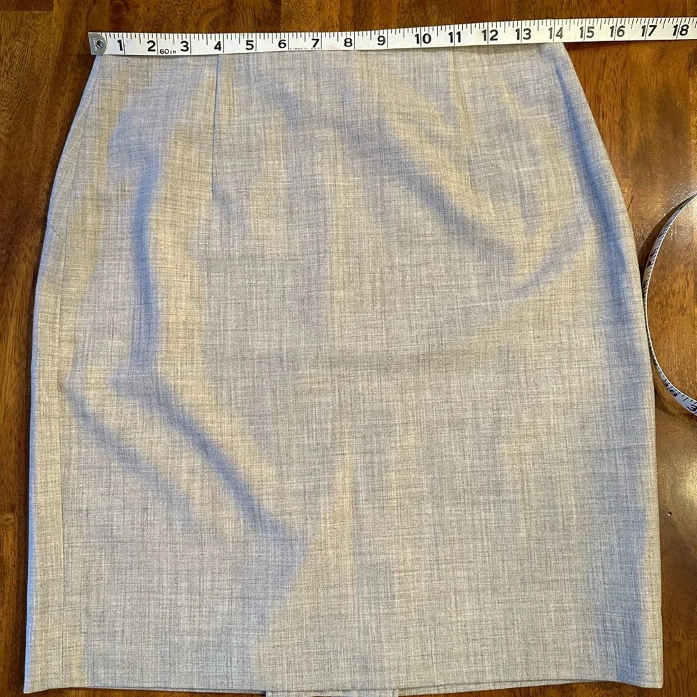 Banana Republic Grey Business Straight Midi Pencil Skirt Size 2 NWT